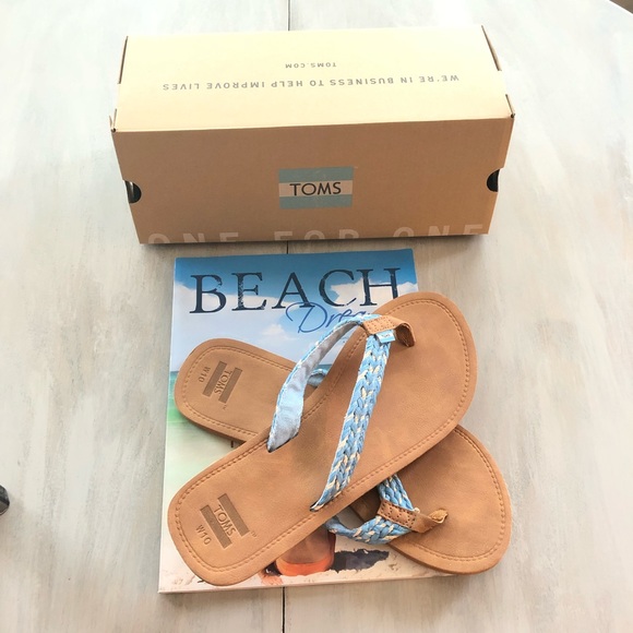 ✨TOMS FLIP FLOPS size 10 - Picture 1 of 4